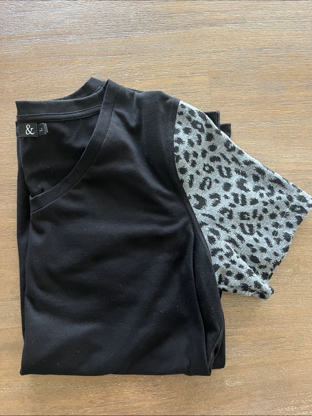 AMPERSAND AVE Black Tee with Gray Leopard Sleeve